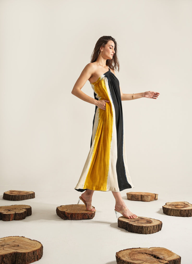 Larisa Dress